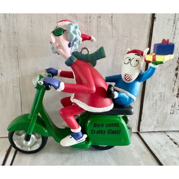 Hallmark Keepsake Ornament 2011 Maxine "Here Comes Crabby Claus!" - New in Box - Picture 3 of 7